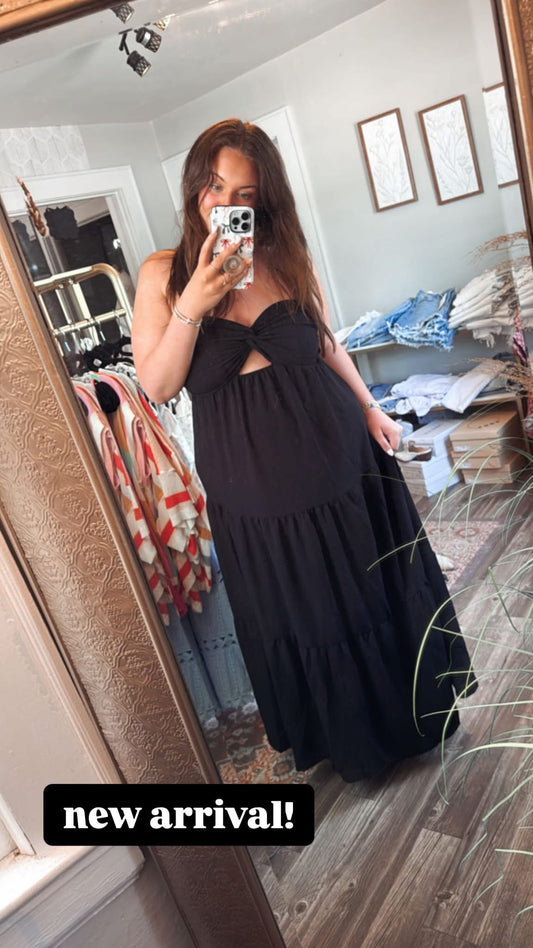 Keyhole Maxi Dress
